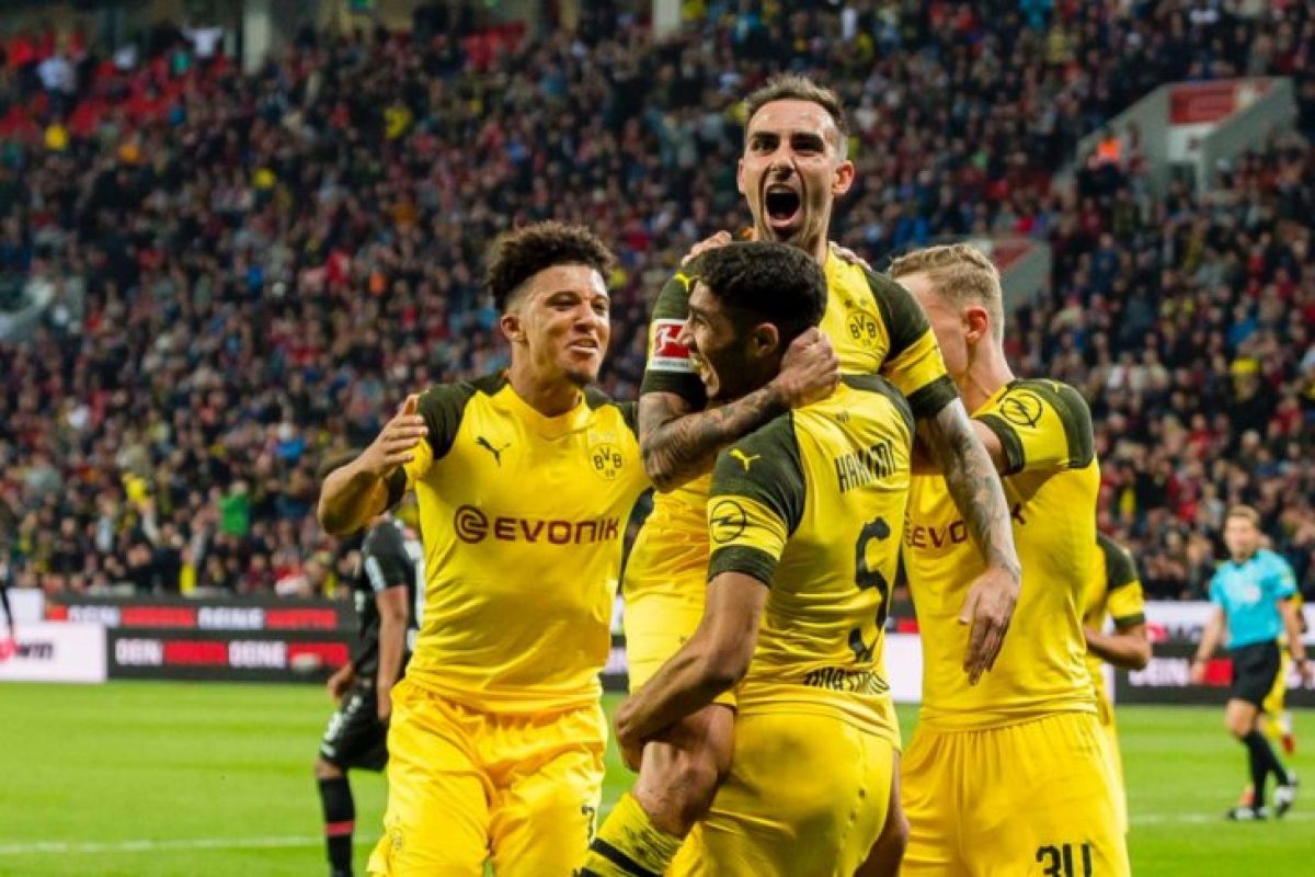 Dortmund hancurkan Atletico Madrid 4-0