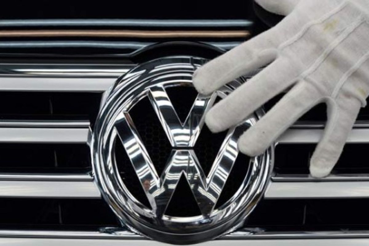 Grup Volkswagen targetkan 10 juta mobil listrik pada produksi pertama