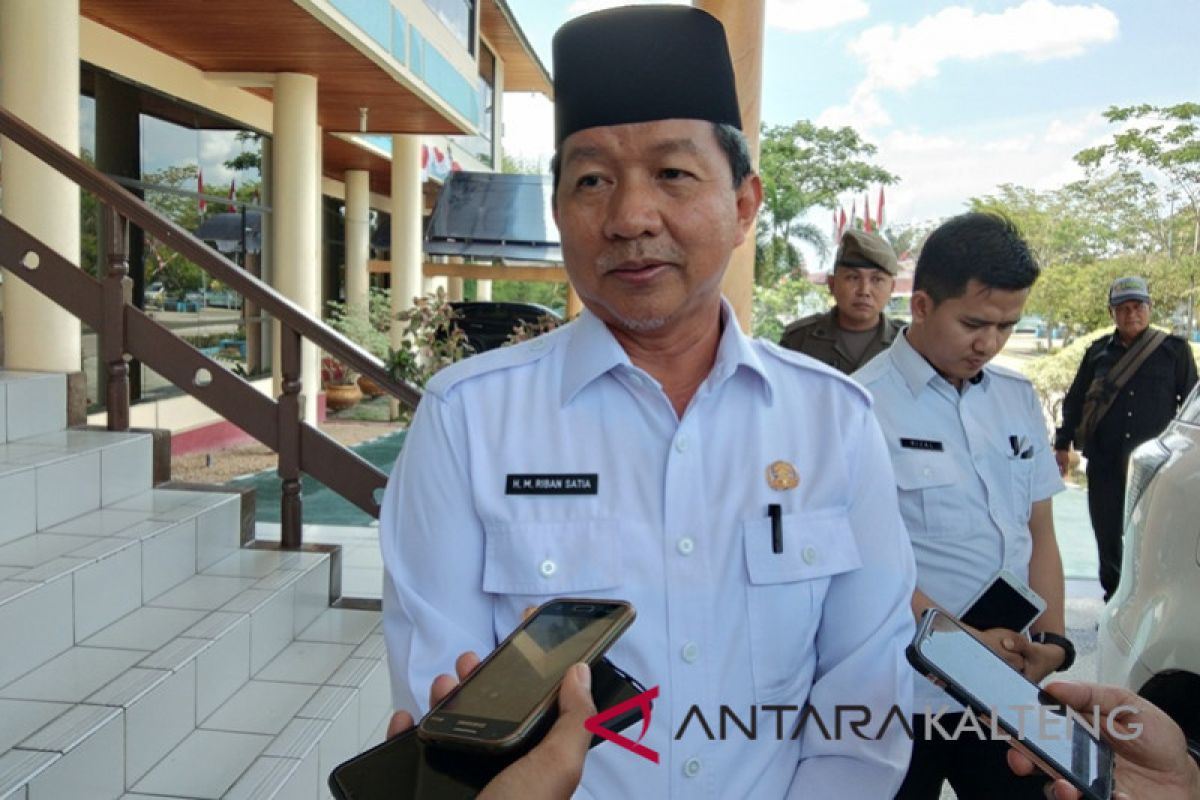 Konsep 'sabuk hijau' diterapkan di aliran sungai dan danau