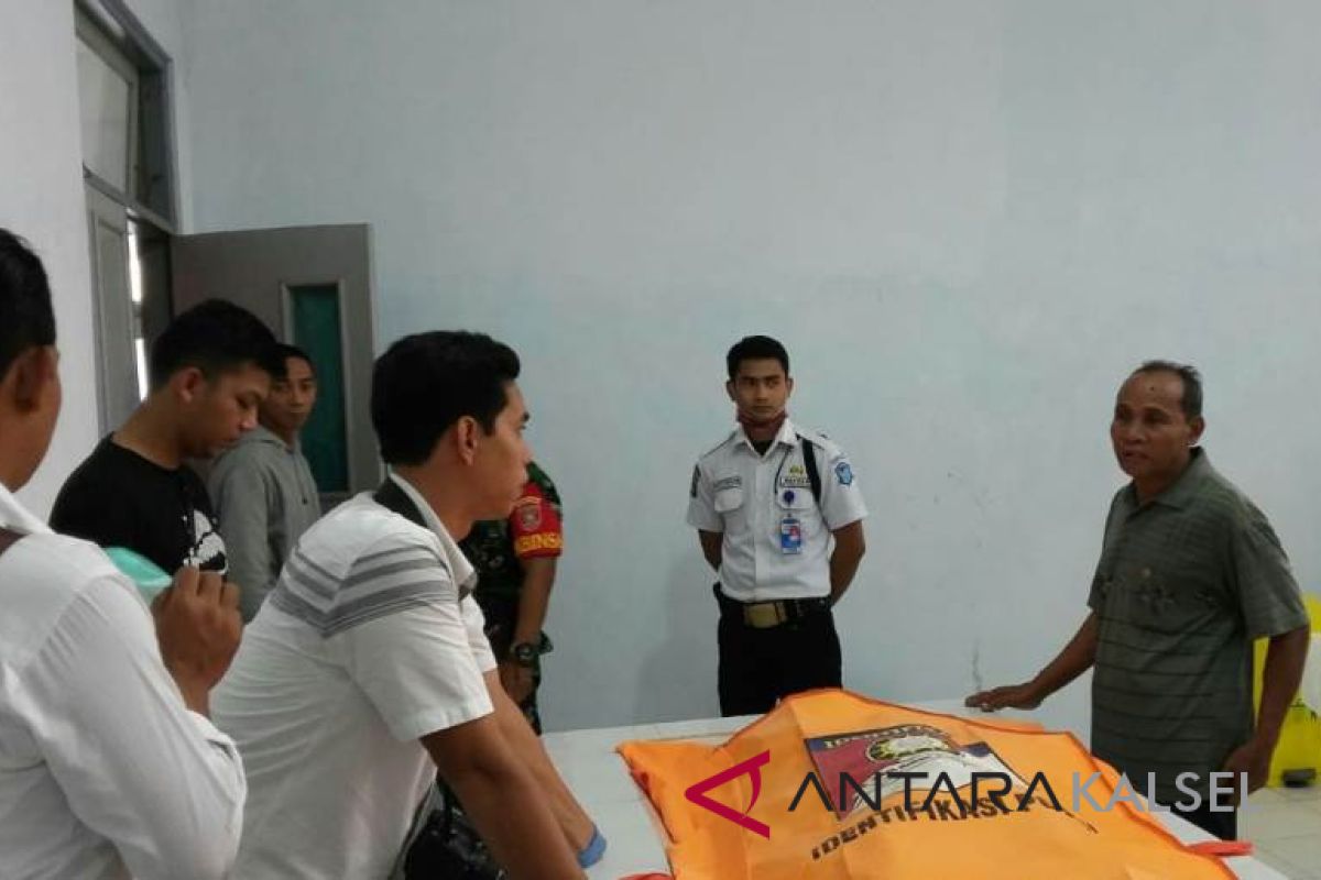 Pecandu obat terlarang gantung diri di bawah jembatan Antaludin