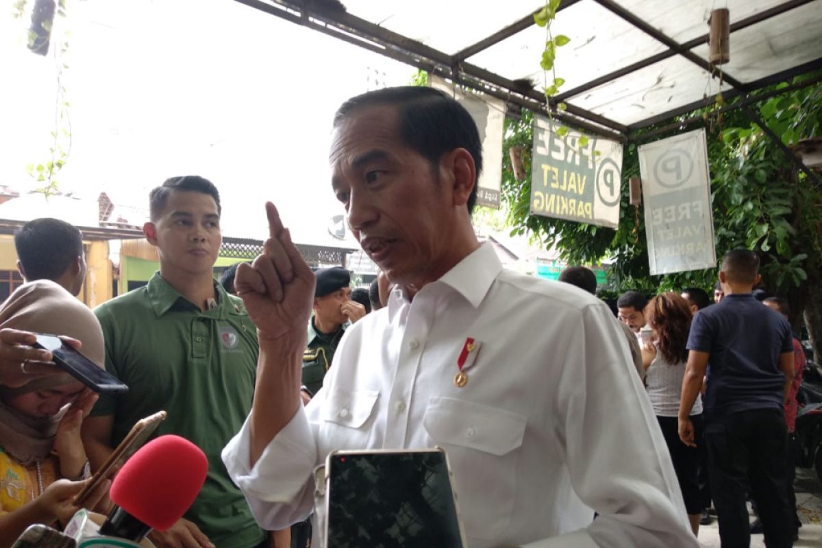 Jokowi: Nomor satu atau dua, alhamdulillah