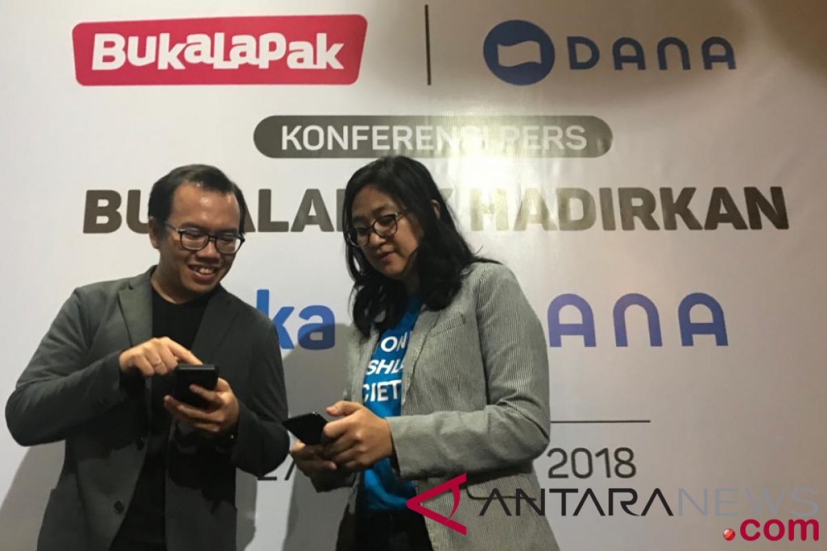 Harapan "anak cucu" industri telekomunikasi di Hari Bhakti Postel ke-73