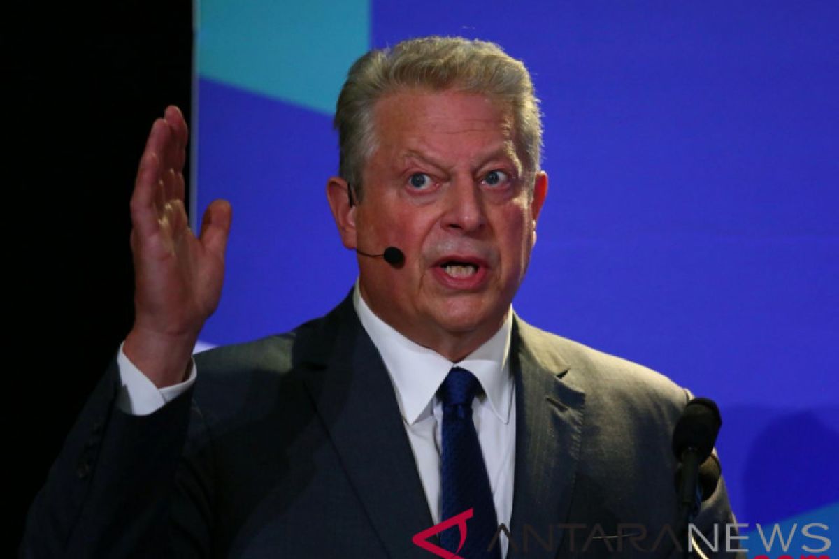 Al Gore bahas Siklon Florence dan Mangkhut