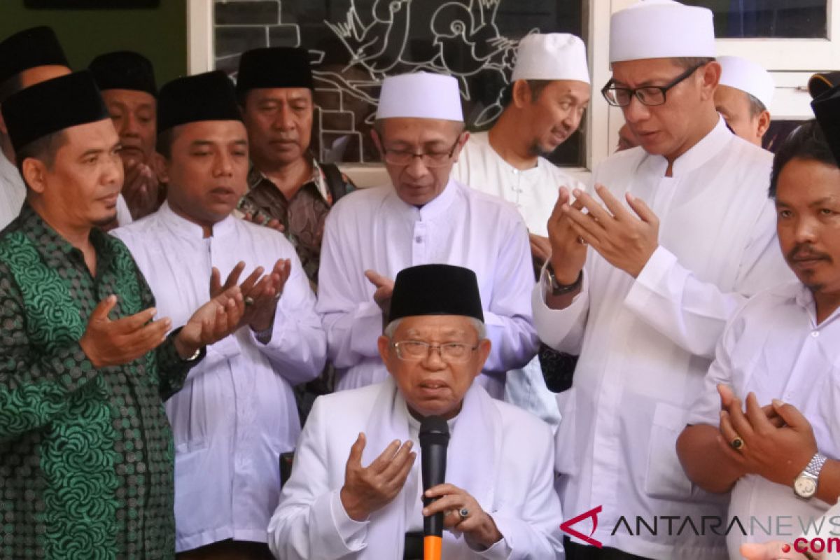 Ma`ruf Amin minta doa restu ulama-santri Jember