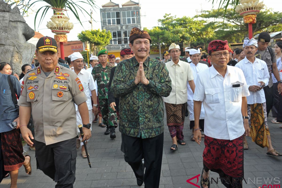 Luhut ajak delegasi pertemuan IMF  berkontribusi untuk Palu