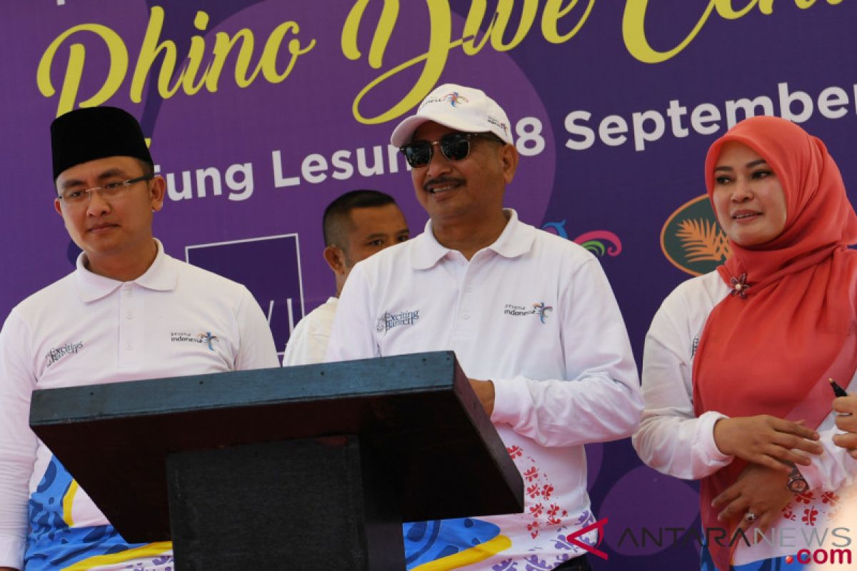 Menpar buka Kejuaraan Triatlon Tanjung Lesung