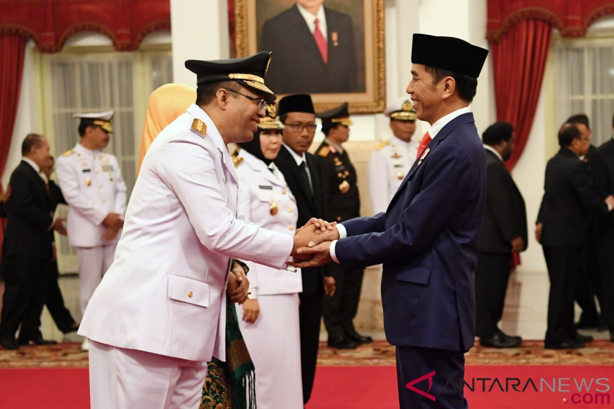 NTB governor should directly work on post-quake handling efforts: Jokowi