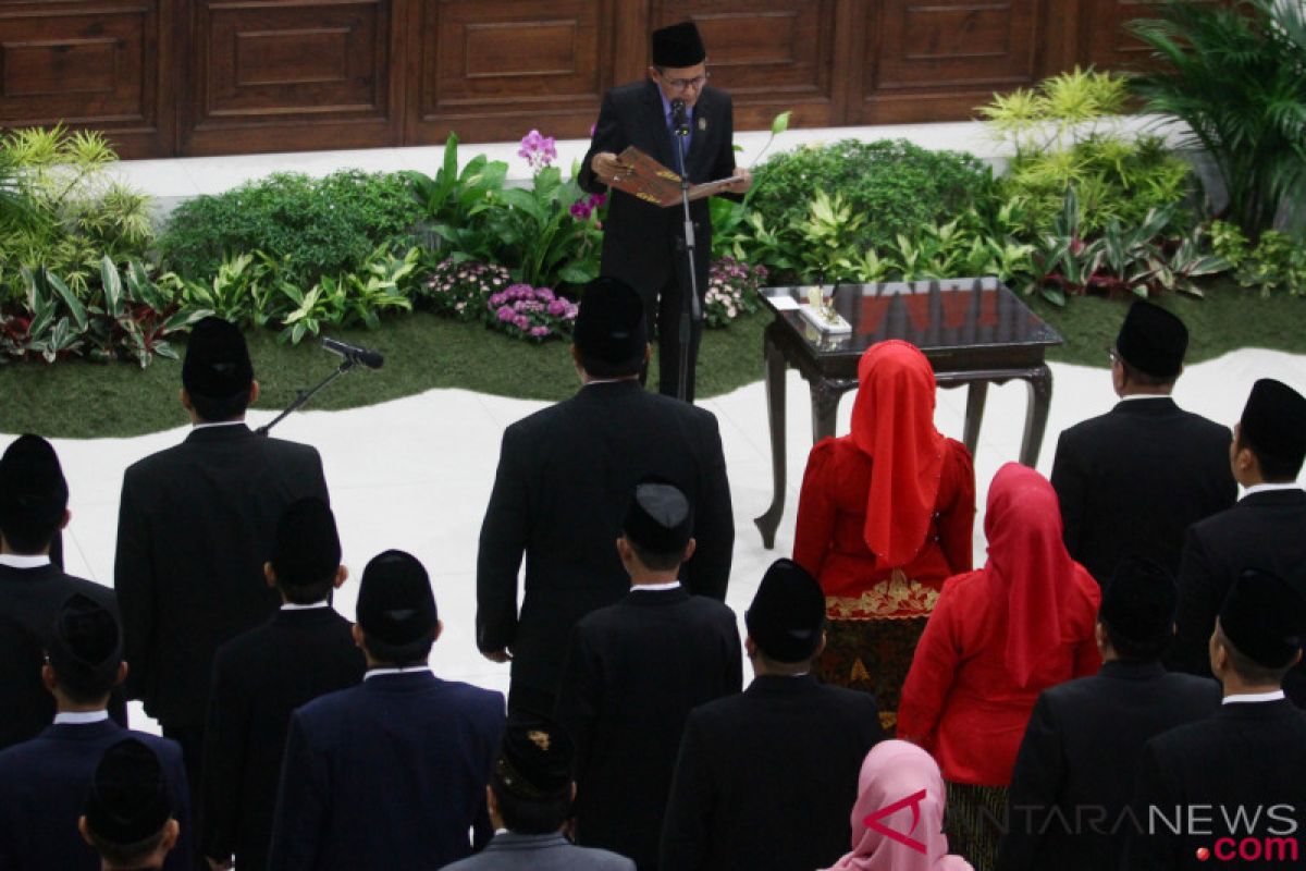 Penahanan lima tersangka suap DPRD Malang diperpanjang