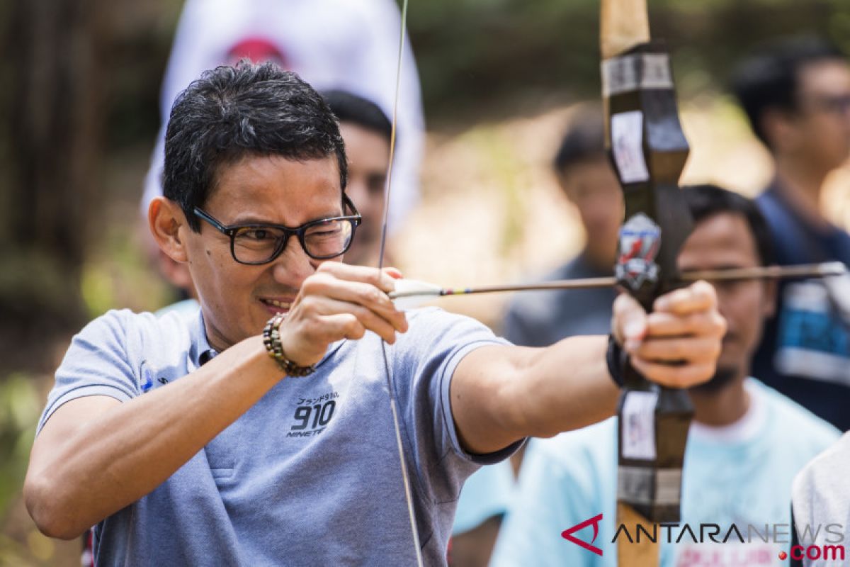 Sandiaga Uno: Kebijakan ekonomi nasional harus ditinjau ulang