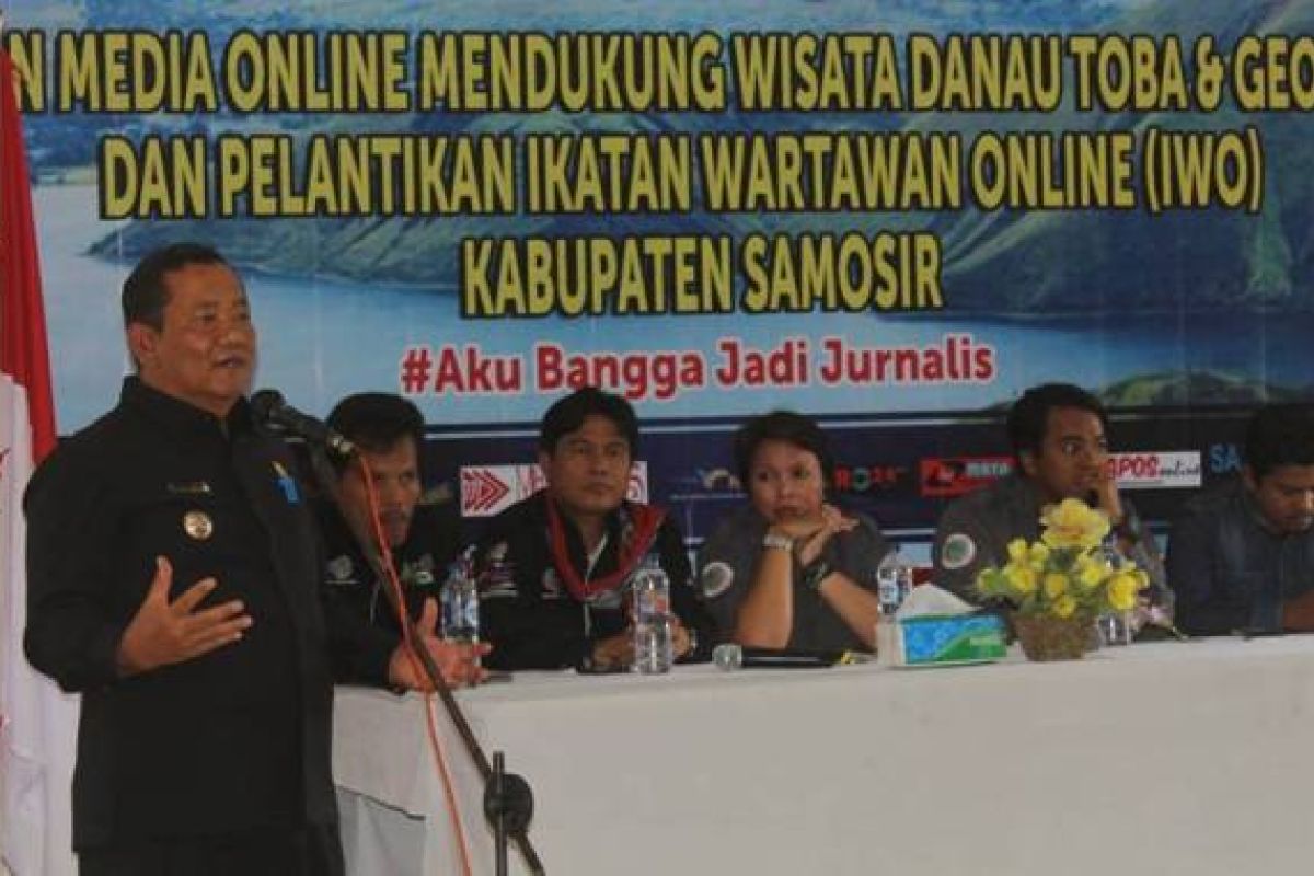 Bupati Samosir hadiri pelantikan IWO