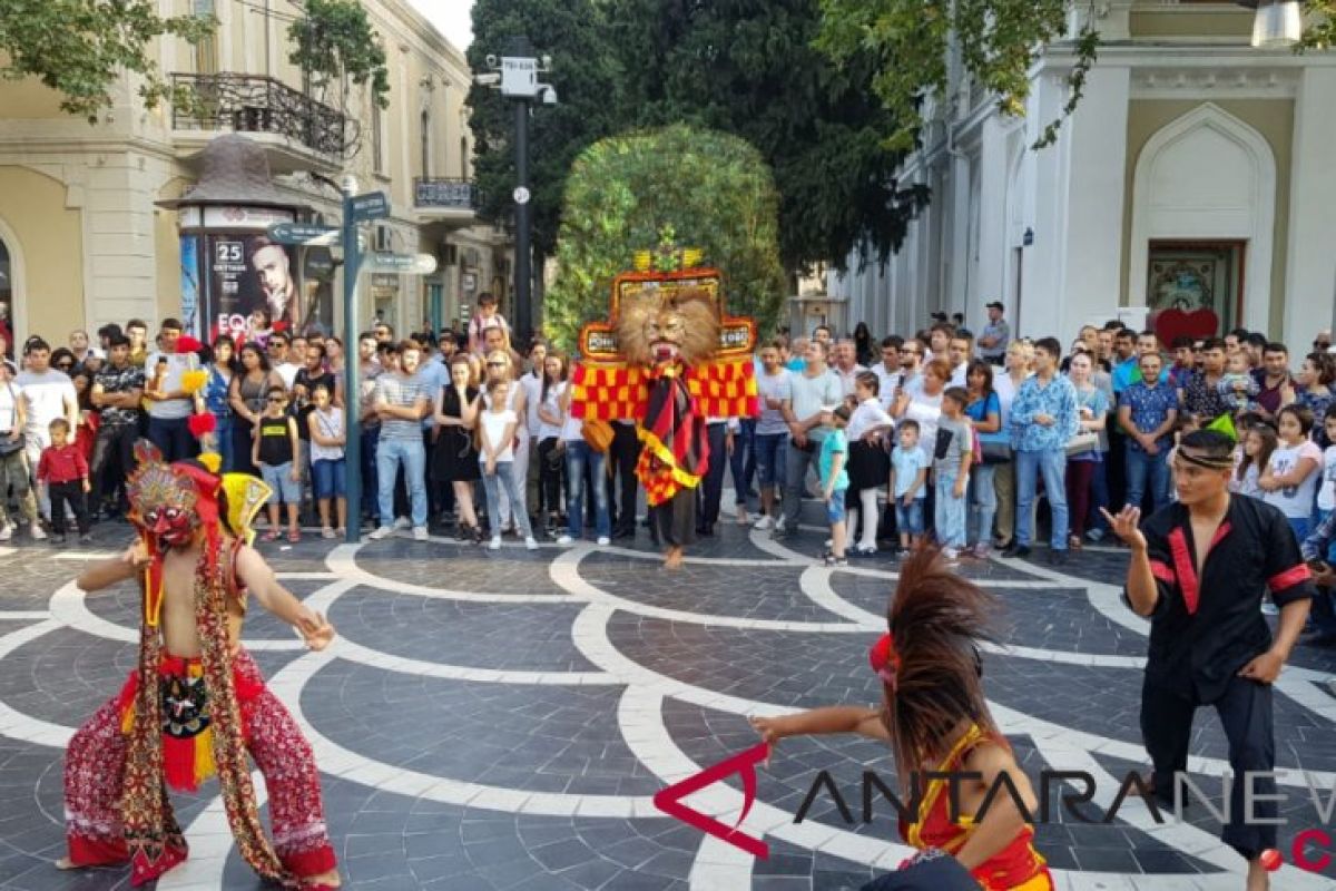 Ratusan ribu warga Azerbaijan menikmati alunan musik khas Indonesia