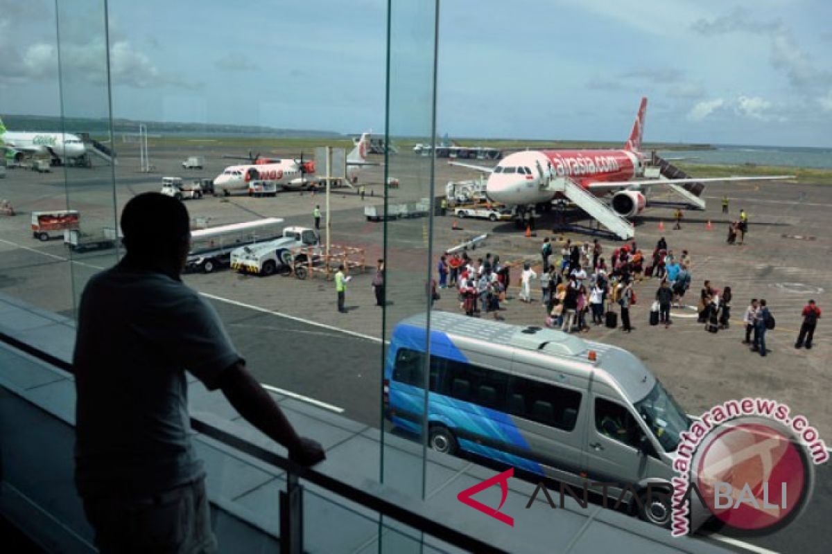 Bali airport installs automated immigration gates ahead of IMF-WB Meeting