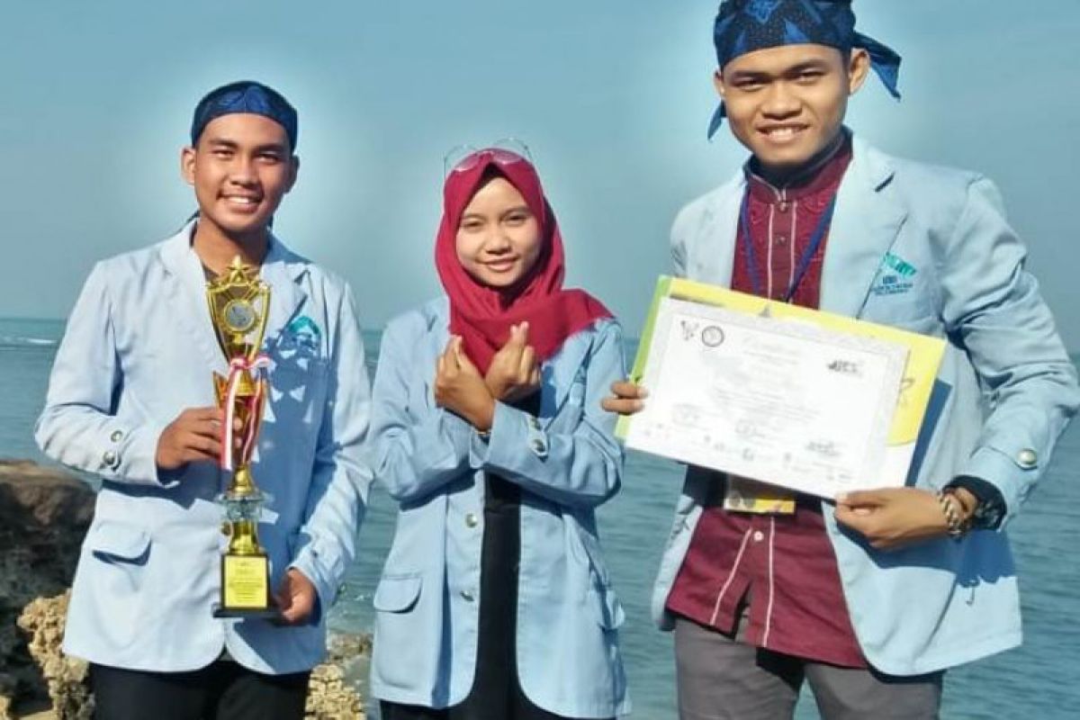 Tiga Mahasiswa UIN Raden Fatah raih prestasi Internasional Jamboree Of Islamic Economics Student