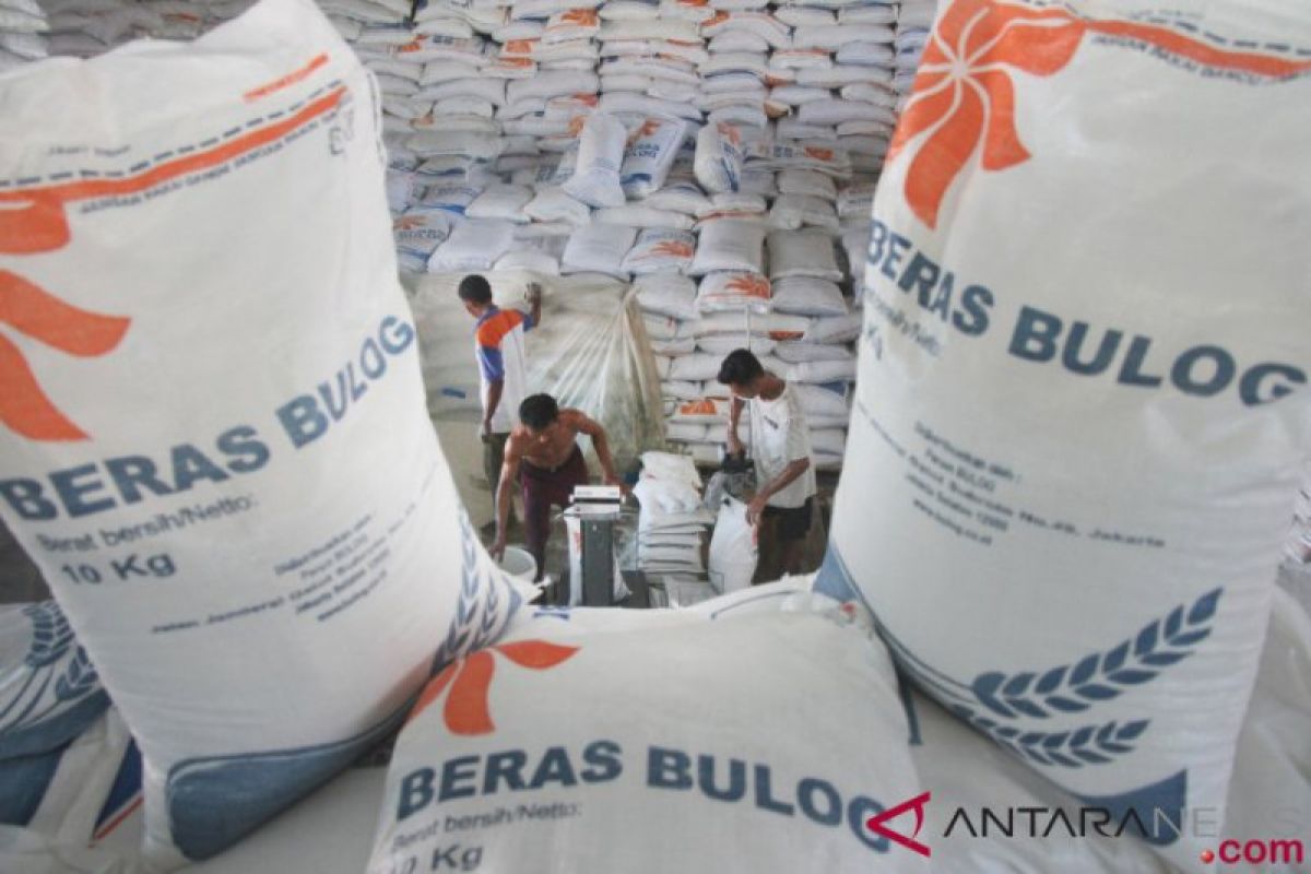 Stok beras di Belitung capai 2.557 ton