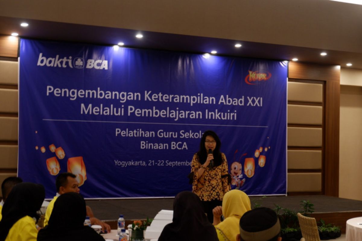 BCA memberikan pelatihan 100 guru di Gunung Kidul