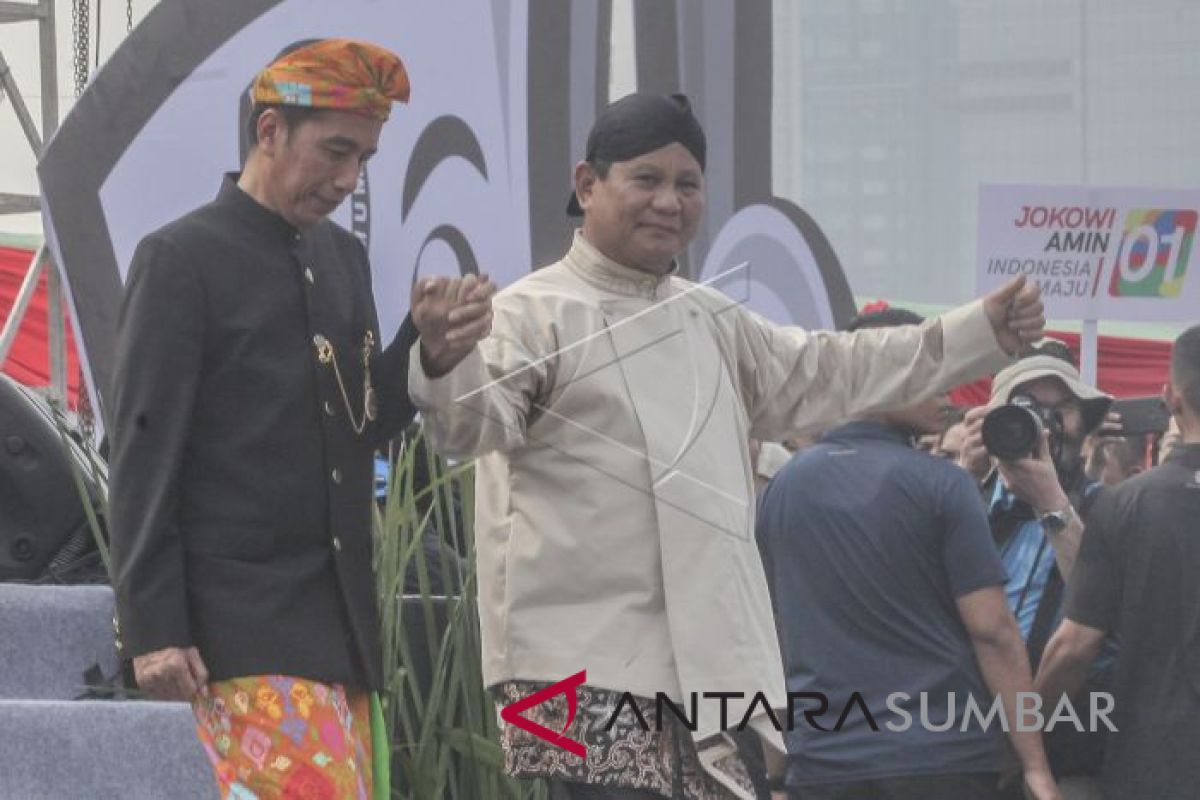 Hasil survei LSI Denny JA terkait pemilih yang mendengarkan ulama