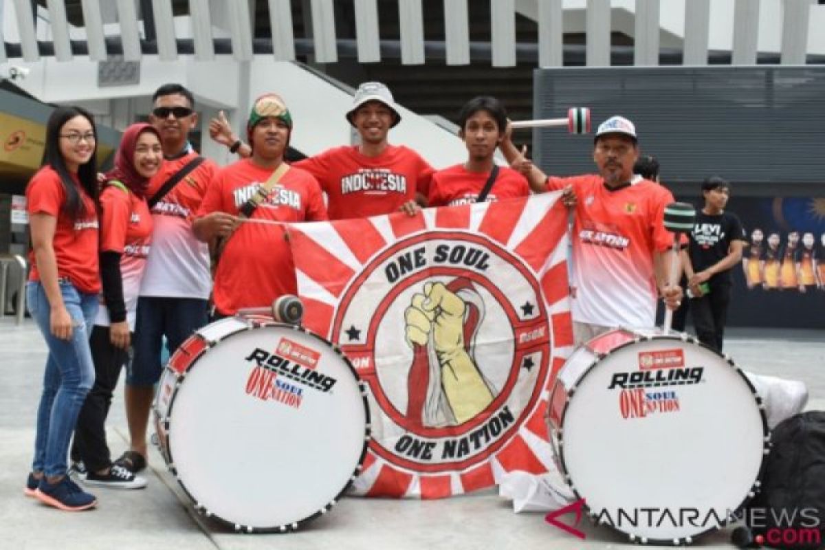 Serba-serbi piala U-16: Merah putih raksasa dan tabuhan drum di Malaysia