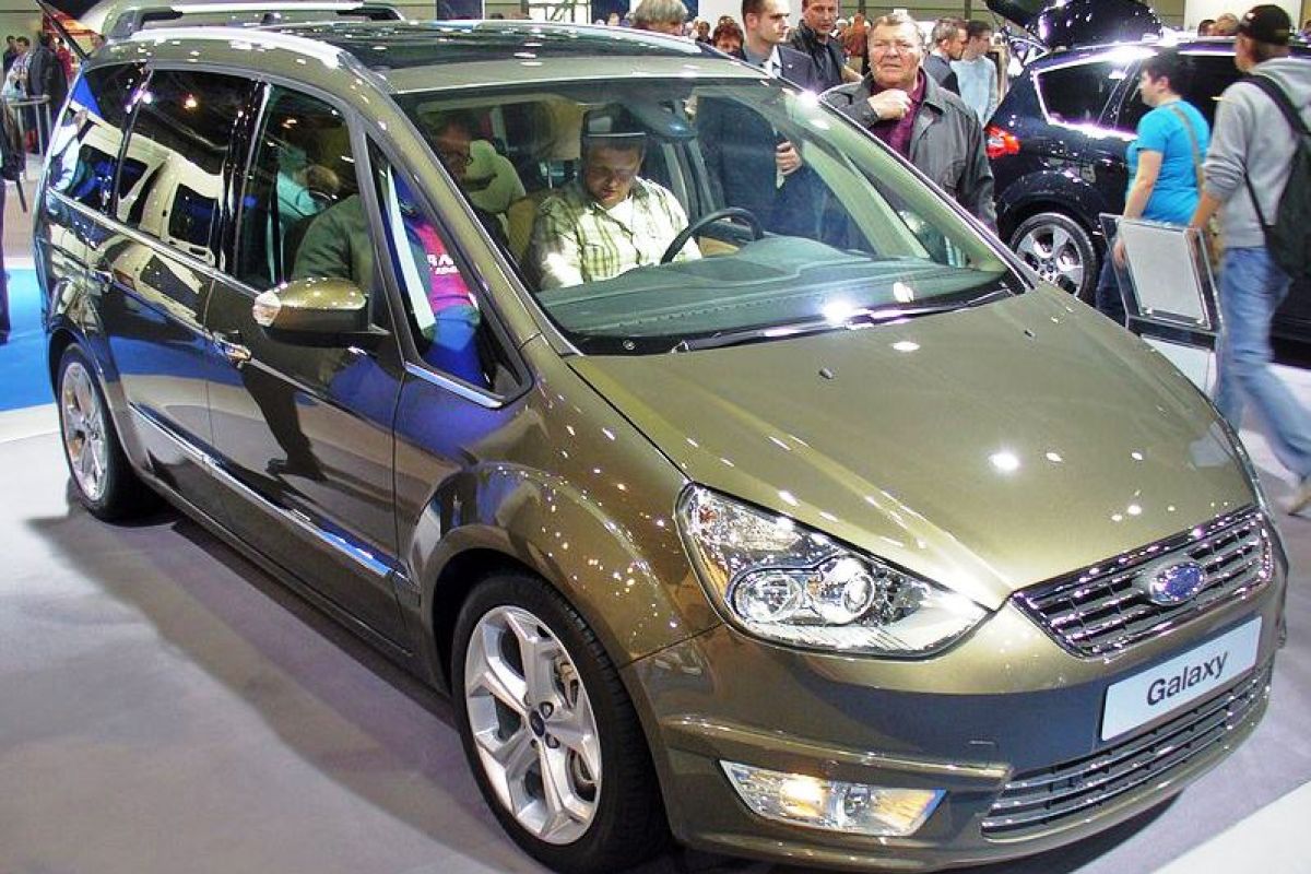 Ford berencana hentikan produksi beberapa model sedan dan MPV