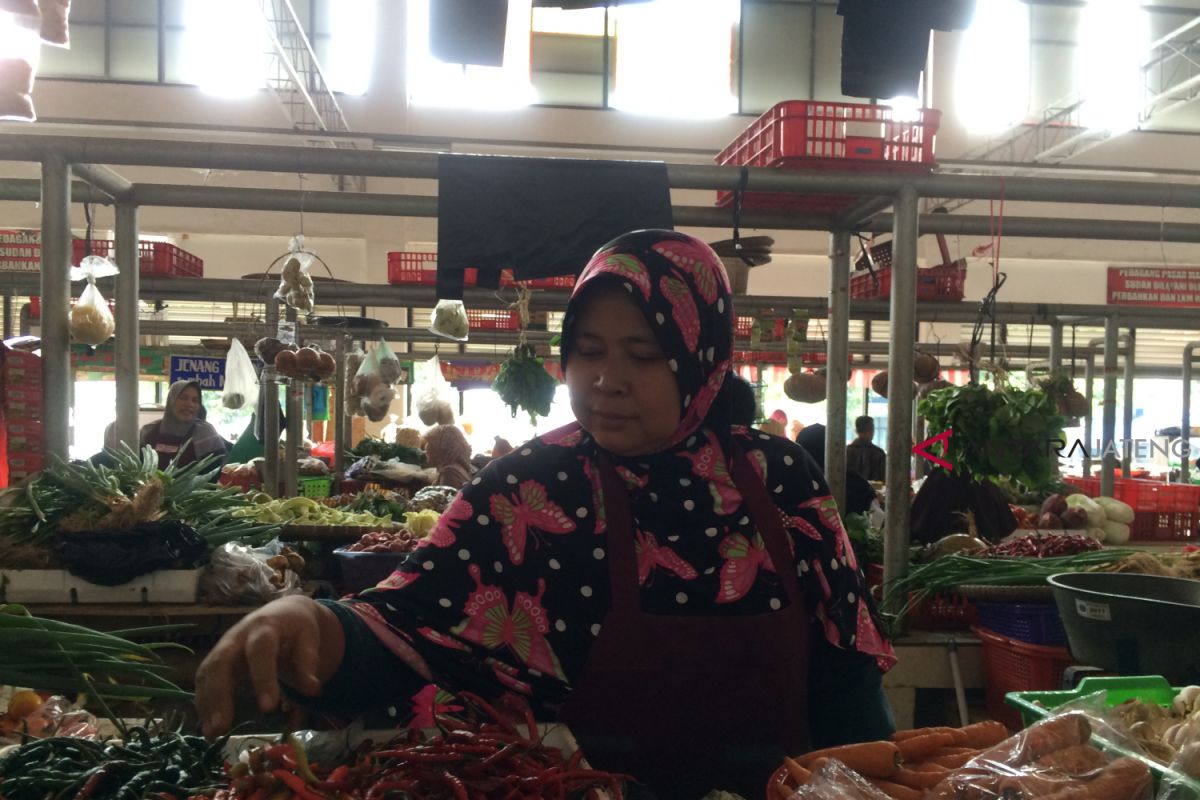 Pemkot Bogor bongkar warung miras ilegal