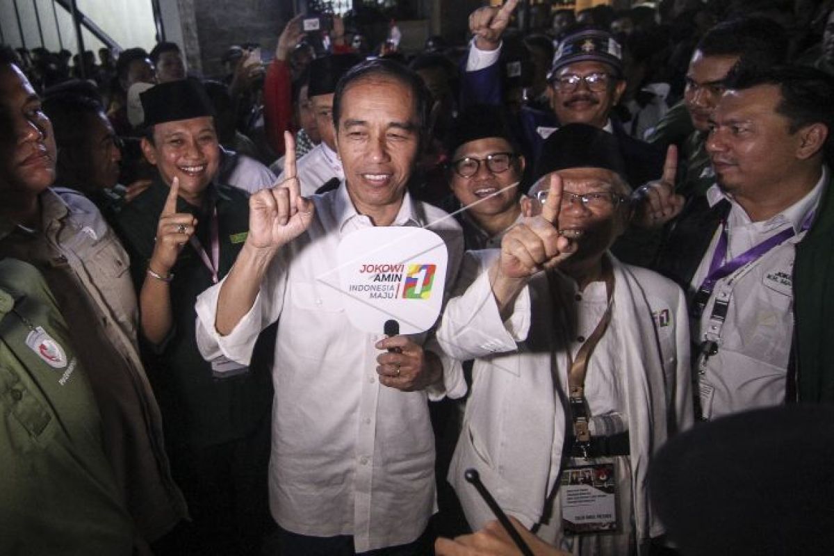 Dana kampanye awal Jokowi-Maruf Rp 11 miliar