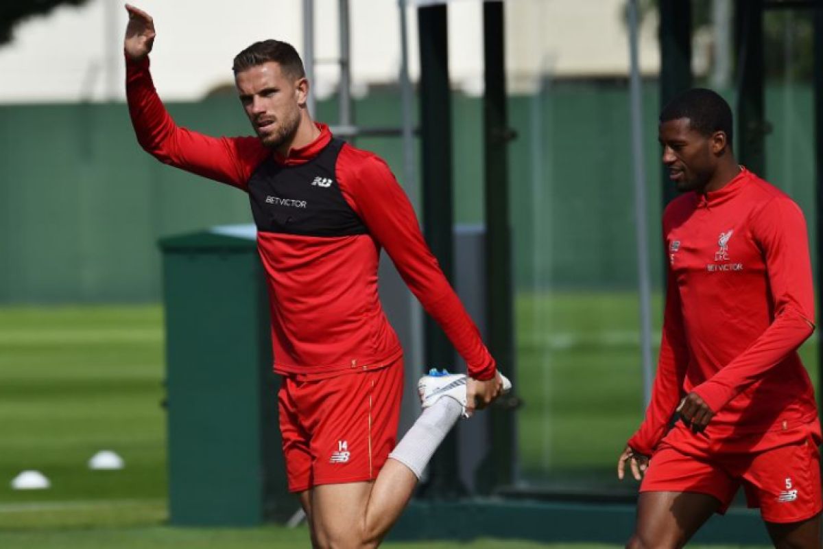 Juergen Klopp sanjung kinerja Jordan Henderson