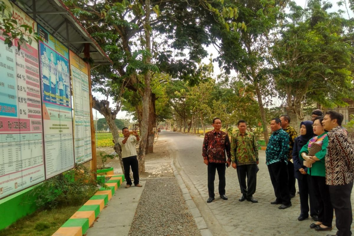 Pencairan Dana Desa Jatim Harus Tepat Waktu (Video)