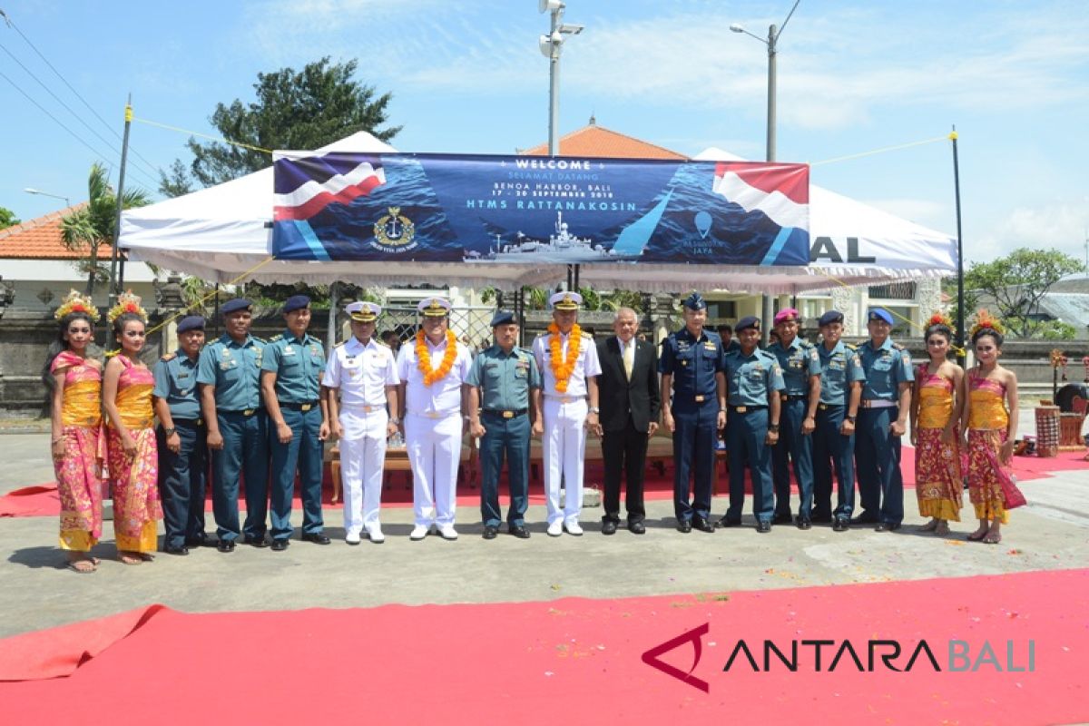 Lanal Denpasar jaga kapal perang Thailand