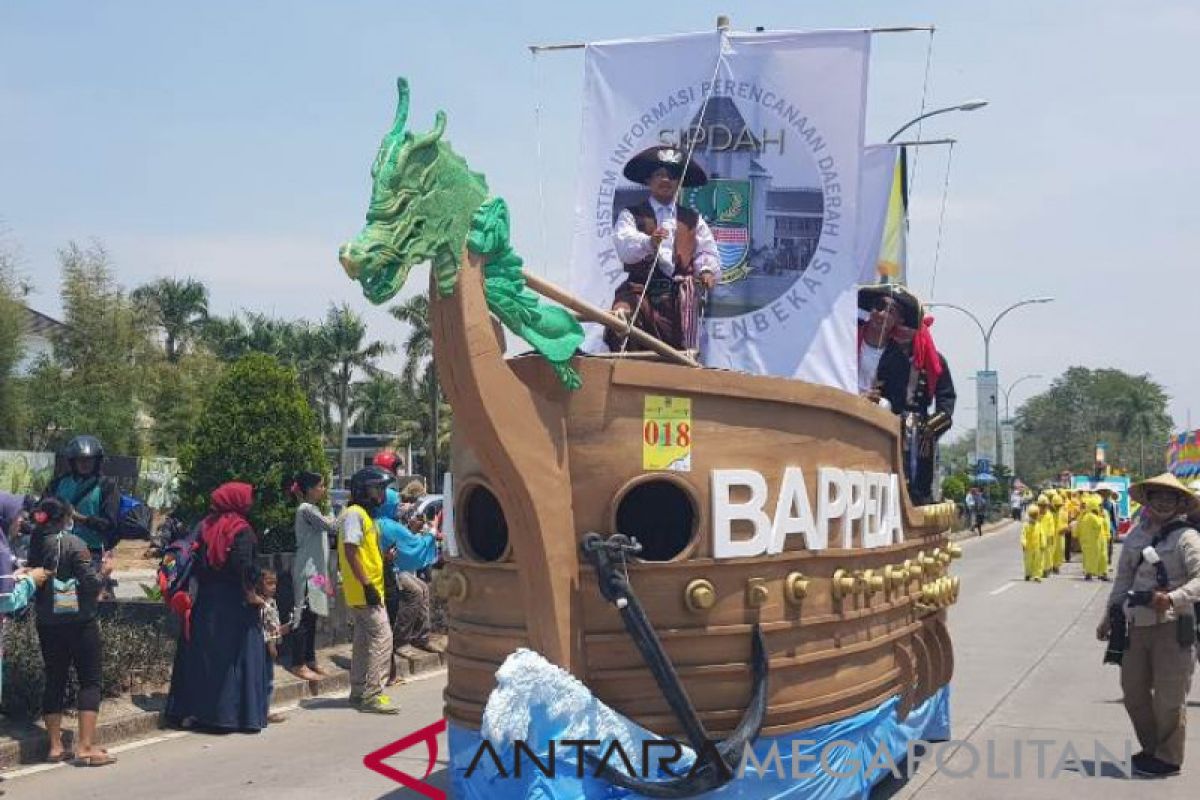 Bekasi gelar karnaval mobil hias dan festival kostum