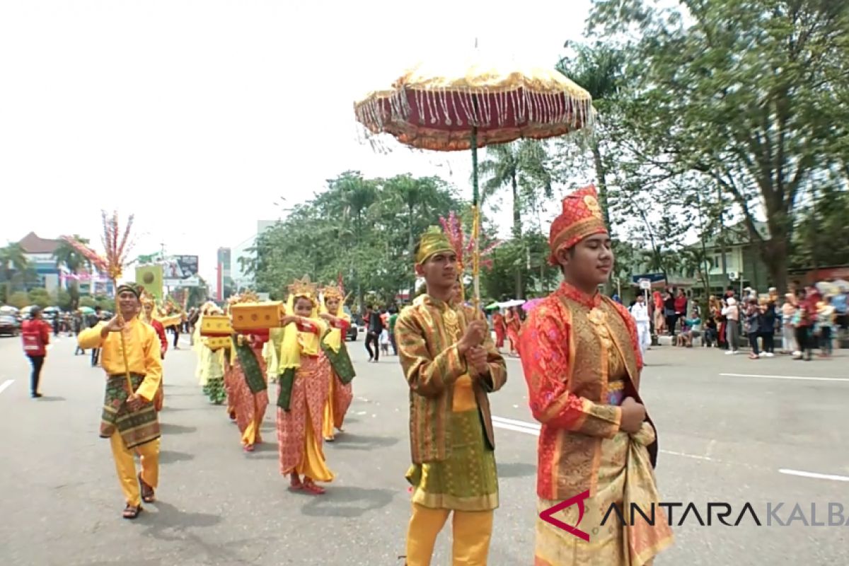 Festival kirab budaya di Pontianak hadirkan keberagaman nusantara