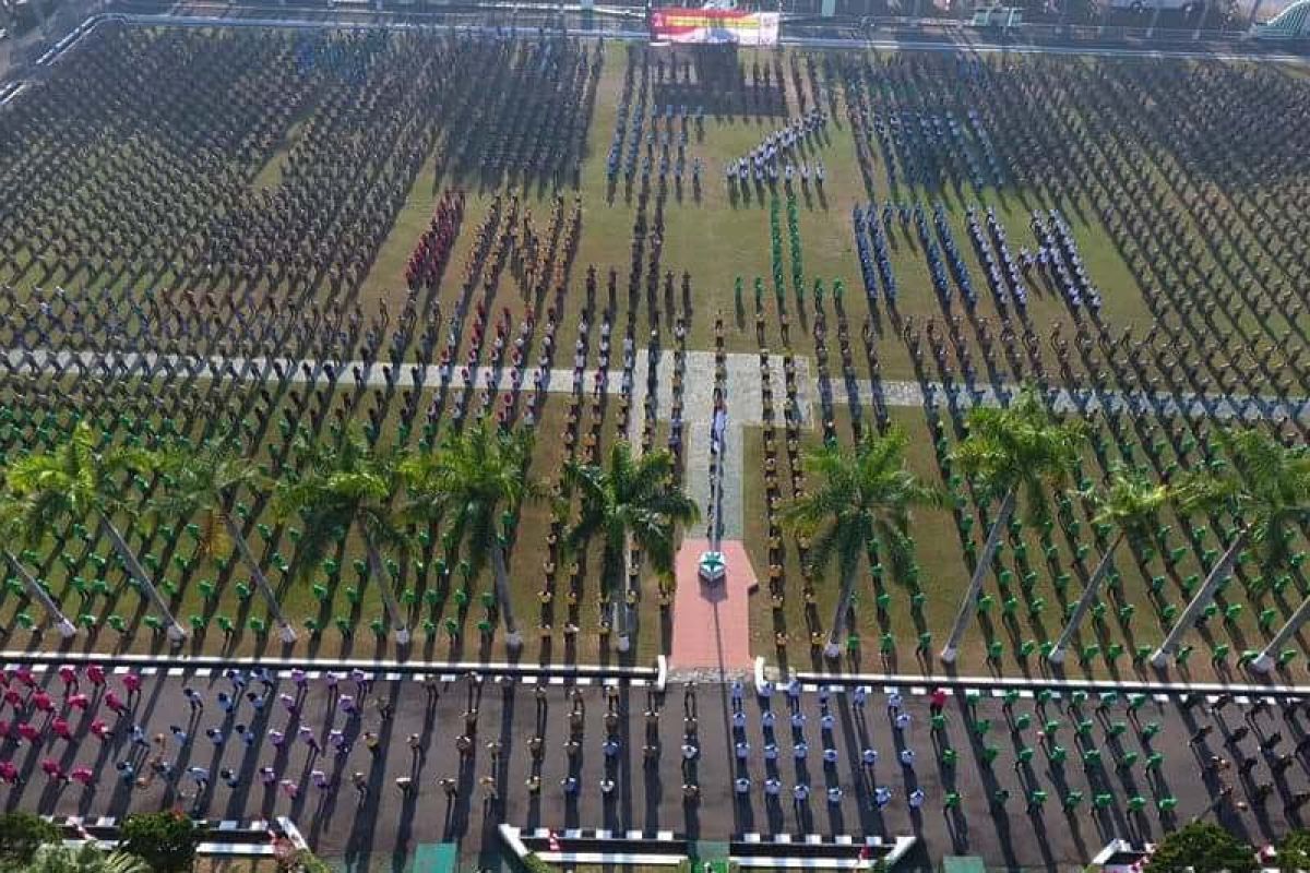 1.673 prajurit ikuti upacara HUT ke-73 TNI