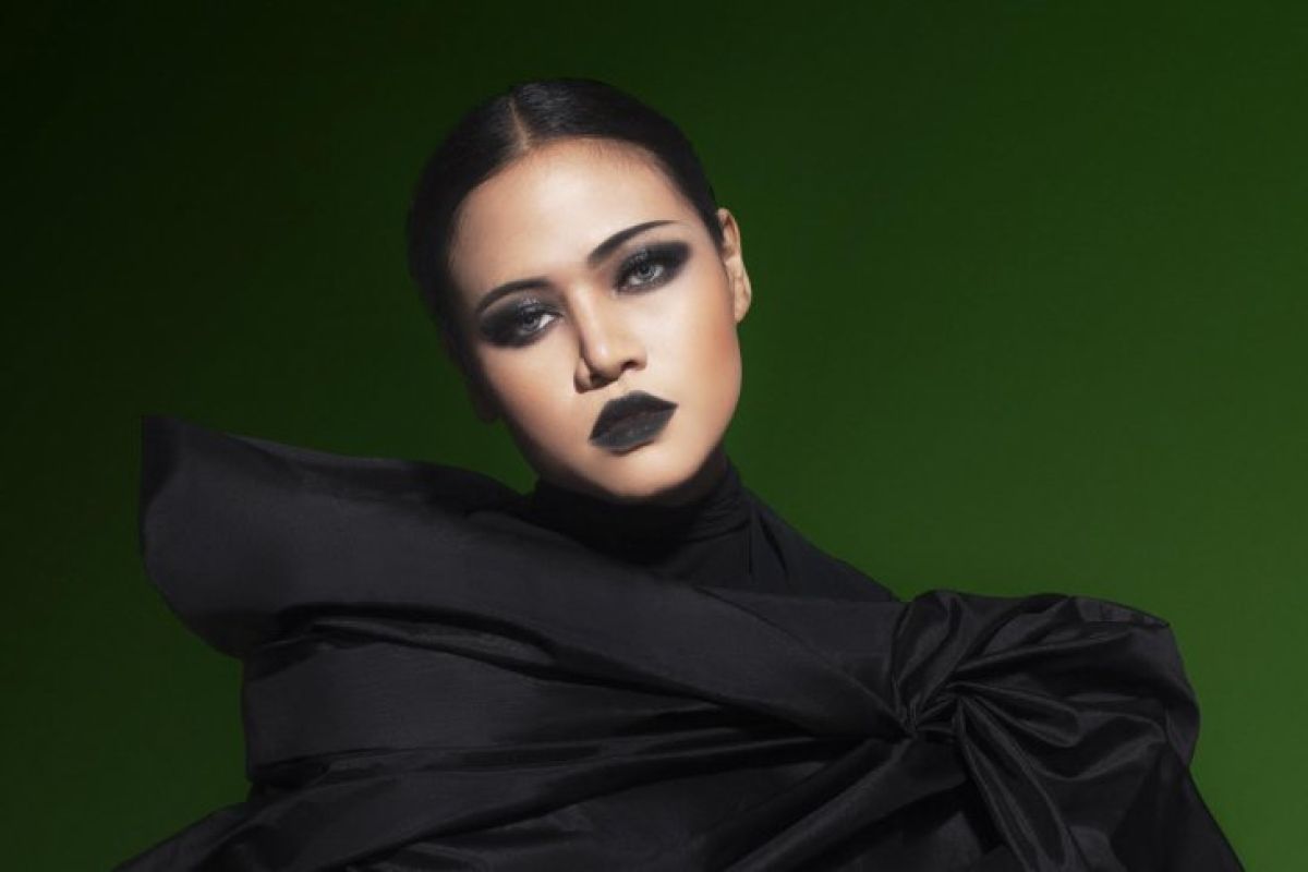 Neonomora resmi keluarkan  album kedua "Waters"