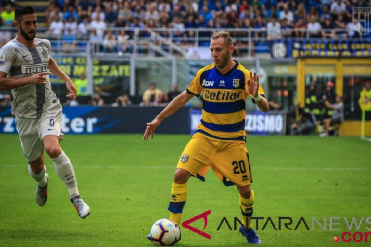 Parma curi kemenangan  dari Inter di Stadion Giuseppe Meazza