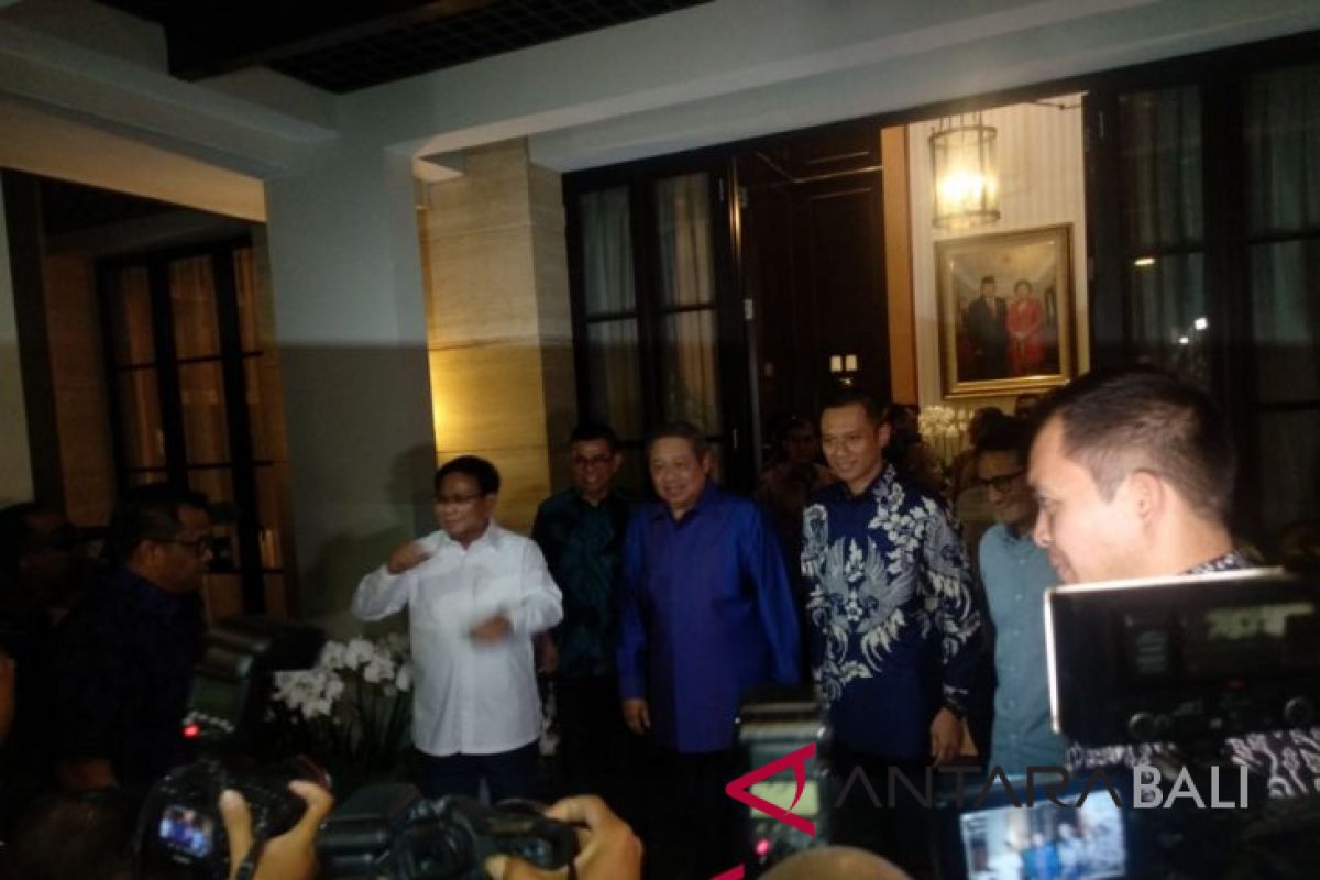 Prabowo bersama Sandiaga bertemu SBY