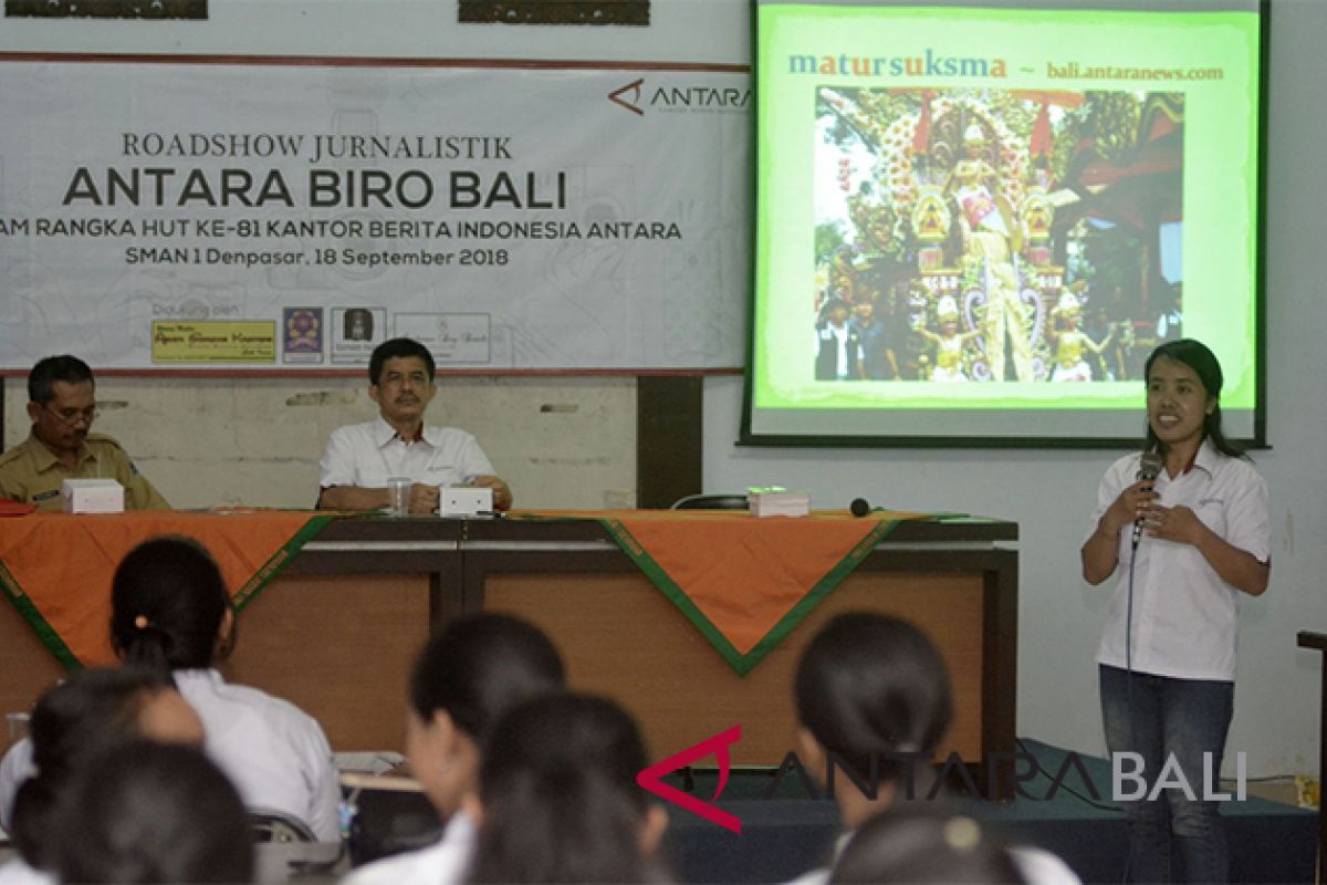 ANTARA Biro Bali kenalkan jurnalistik kepada 72 siswa SMA (video)