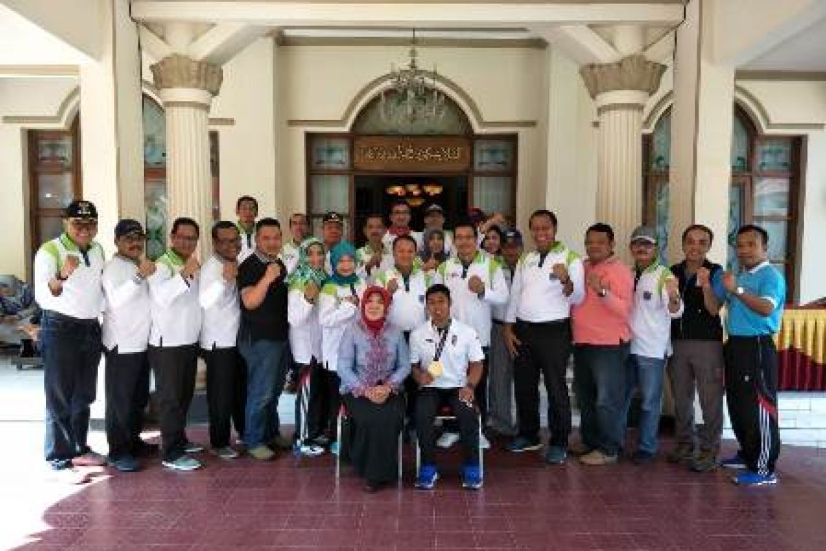 Atlet Peraih Emas Asian Games Diangkat Jadi Karyawan PDAM Kota Probolinggo