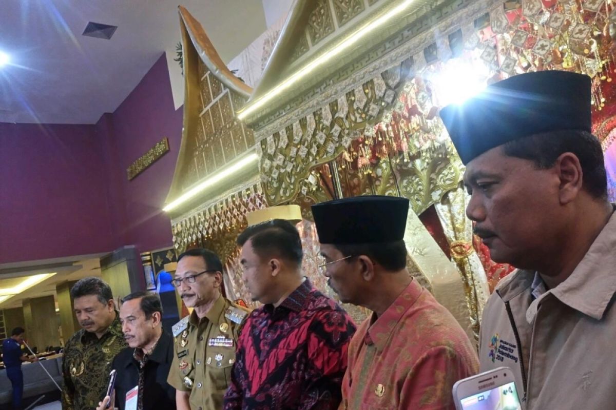 Sepuluh bupati/wali kota di Sumbar dukung Jokowi dua periode (Video)