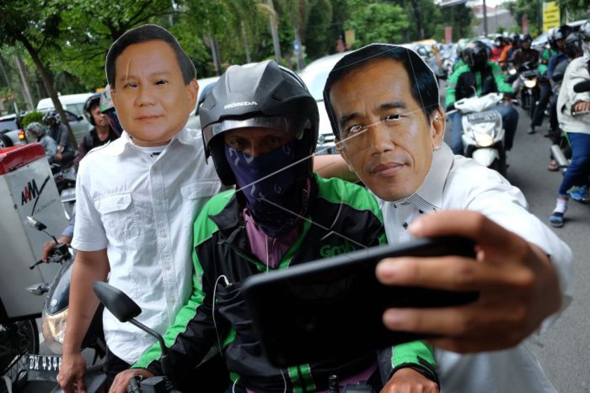 Berikut hasil survei Jokowi dan Prabowo