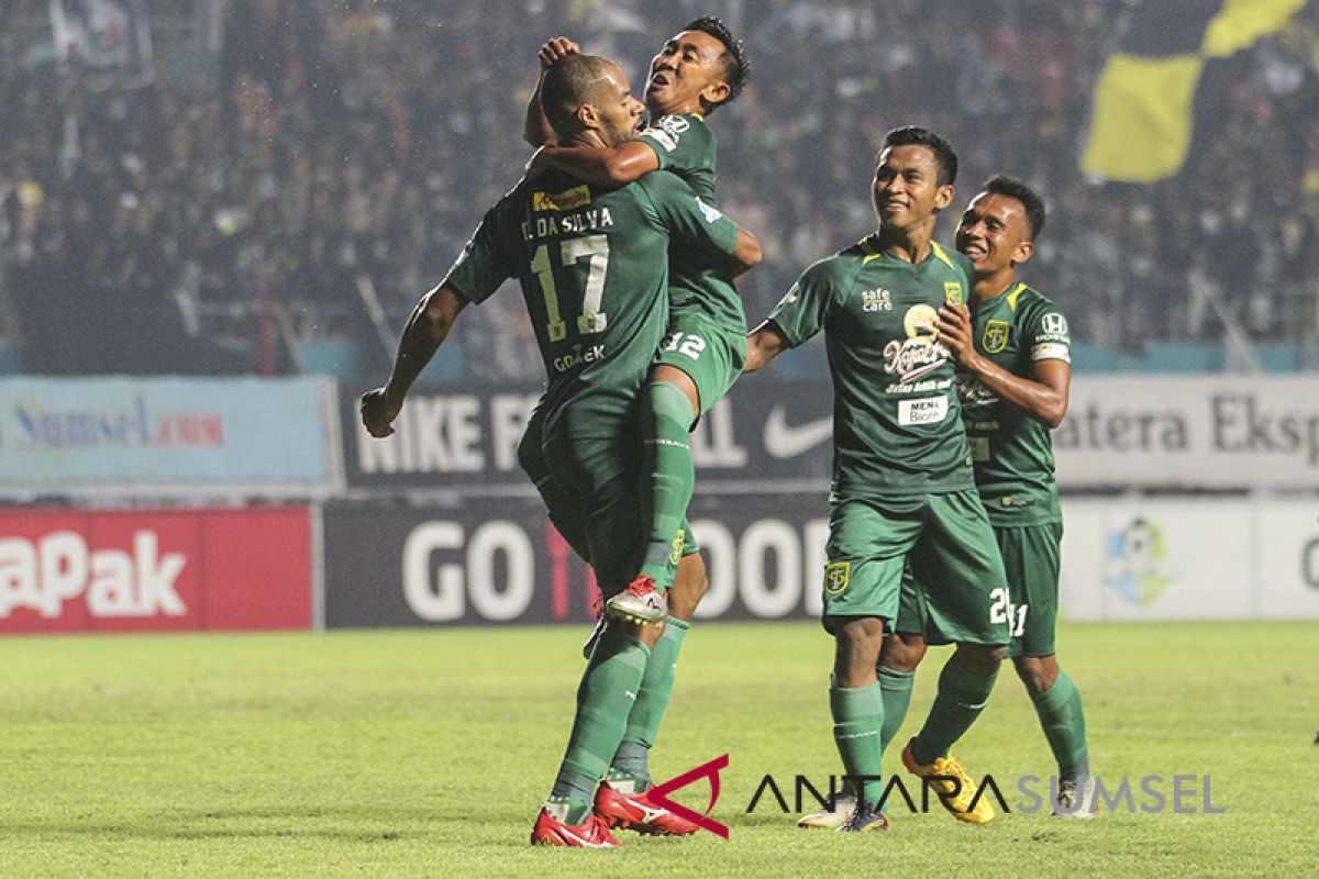 SFC ditahan Persebaya 3-3