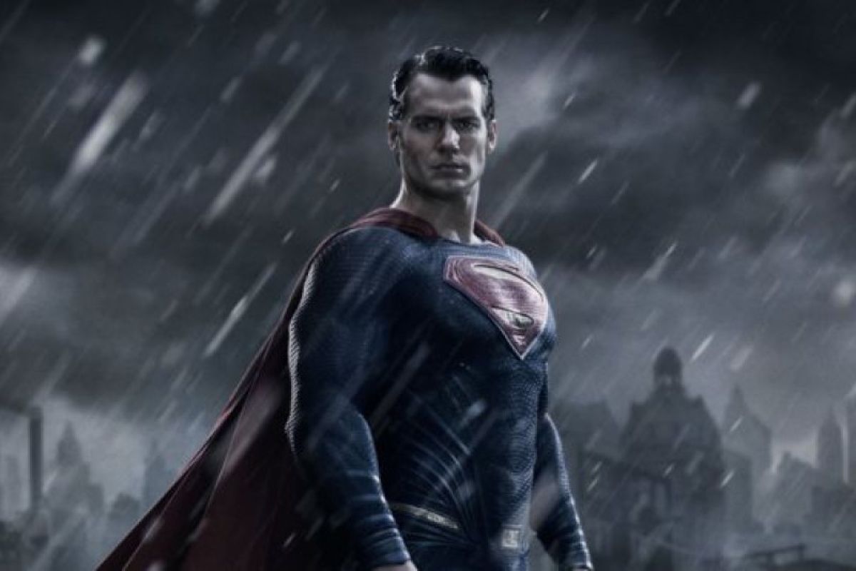 Siapakah pengganti Henry untuk perankan Superman?