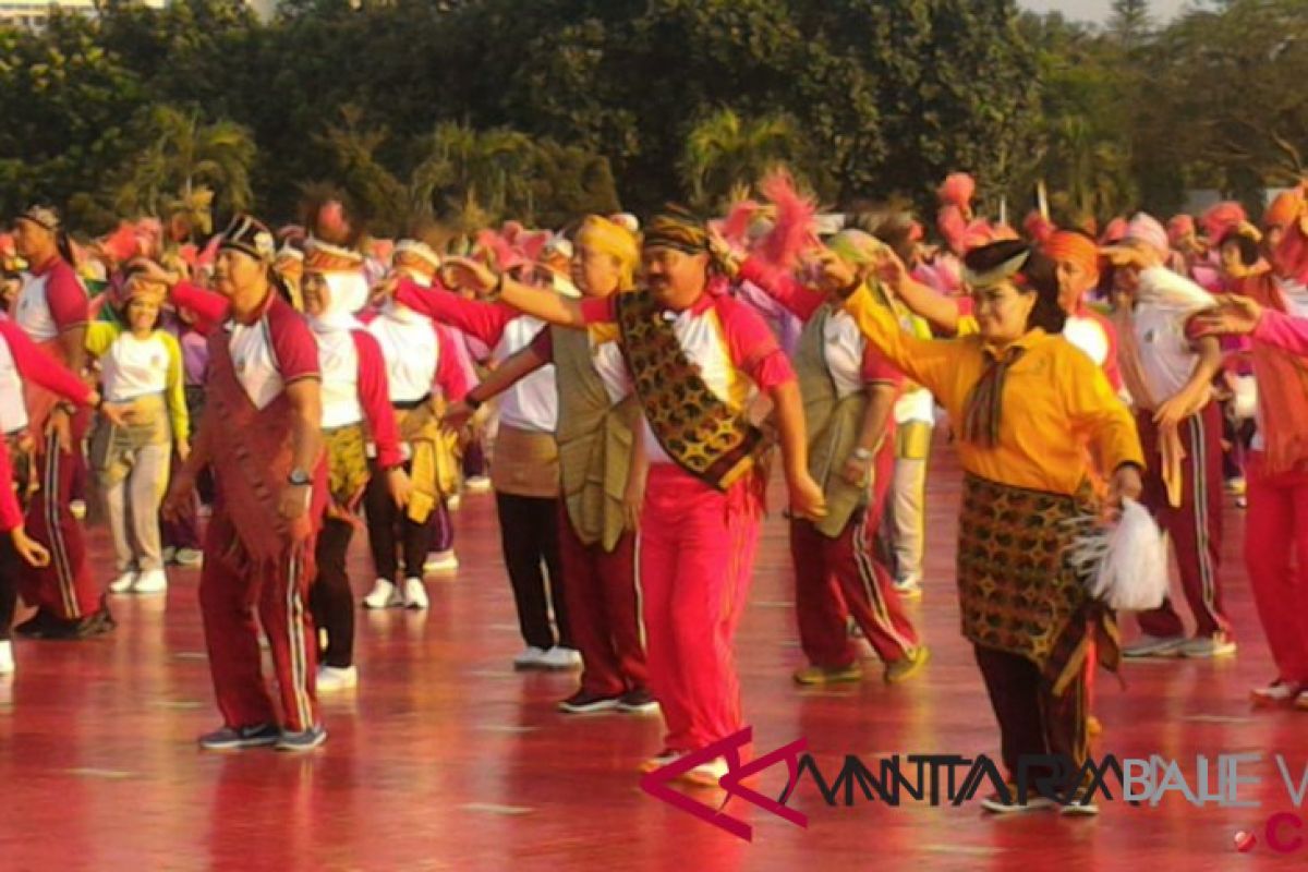 Tari Gemu Fa Mi Re massal pecahkan rekor dunia dari MURI