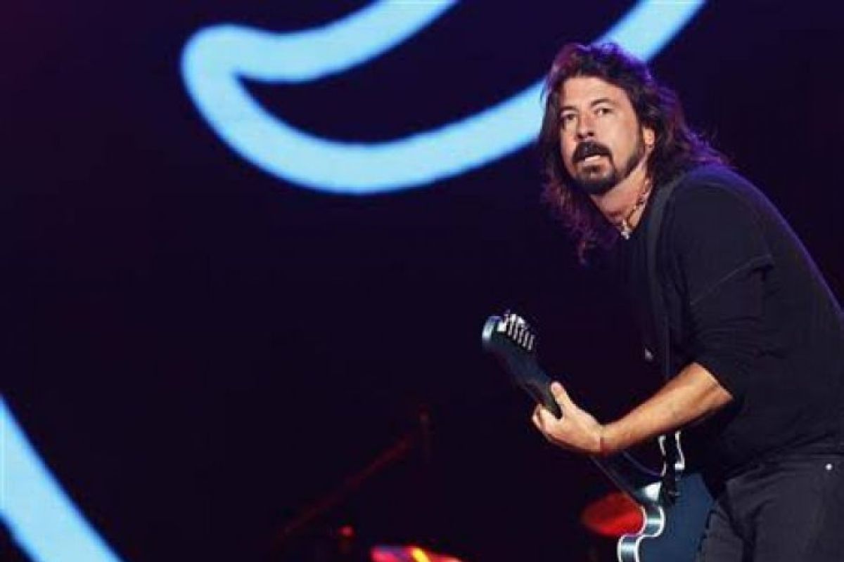 Foo Fighters dedikasikan penampilan inagurasi Biden-Harris untuk guru