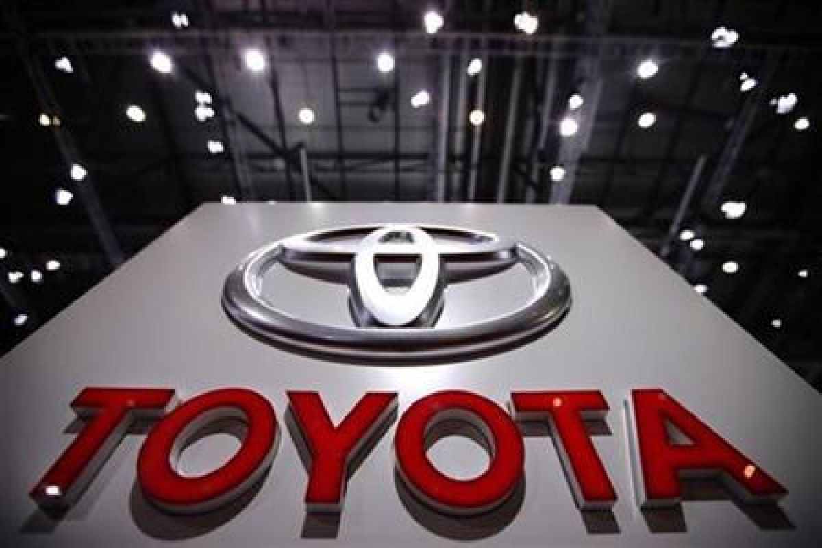 Toyota juga tarik 1,7 juta kendaraan terkait kantung udara