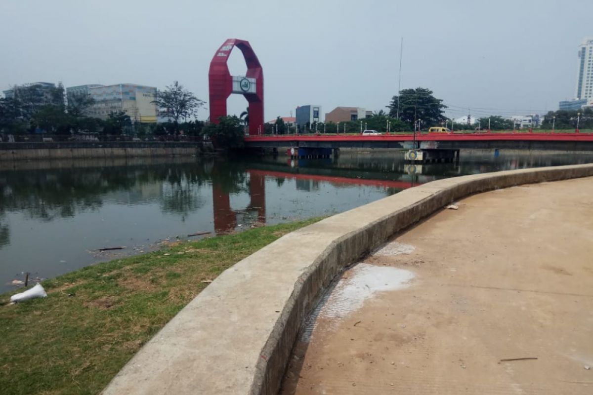 Pemkot Tangerang Buat Taman Tematik Di Bantaran Badan Air