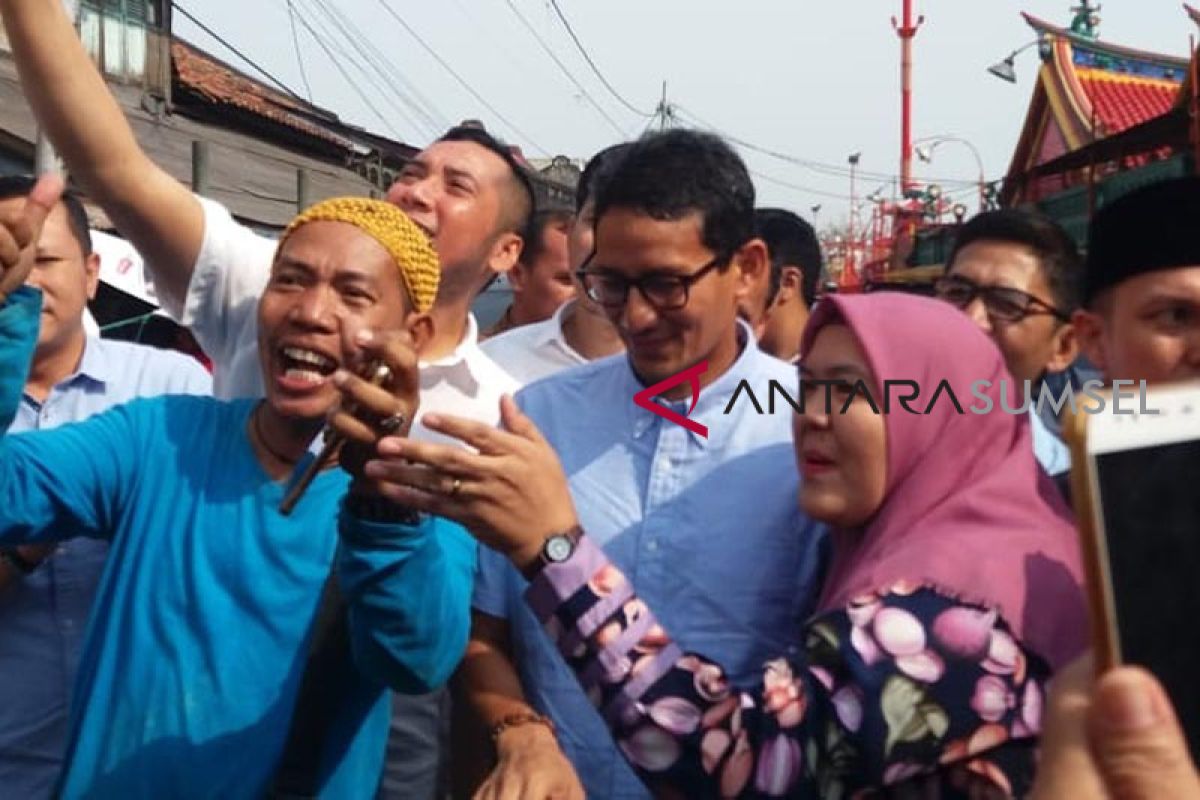 Masyarakat Palembang antusias sambut Sandiaga Uno