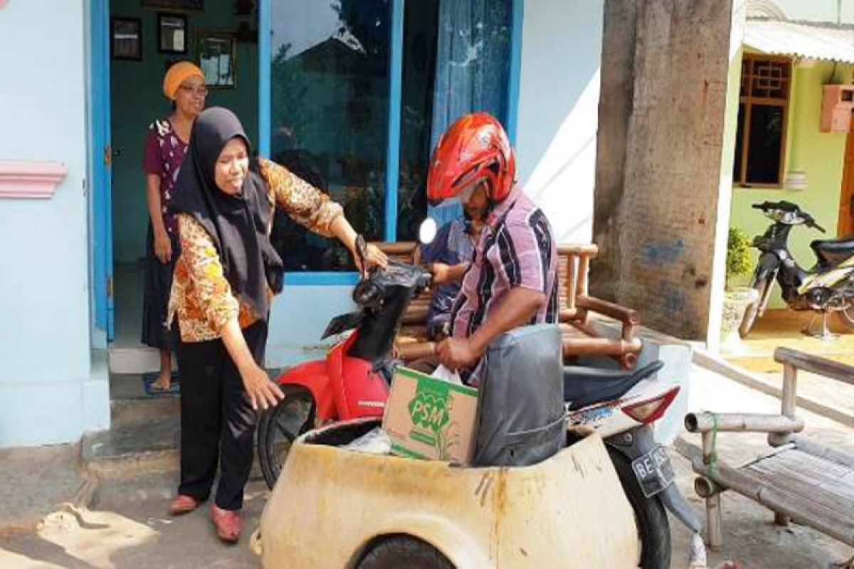 Penyandang disabilitas salurkan Bantuan Pangan Non Tunai