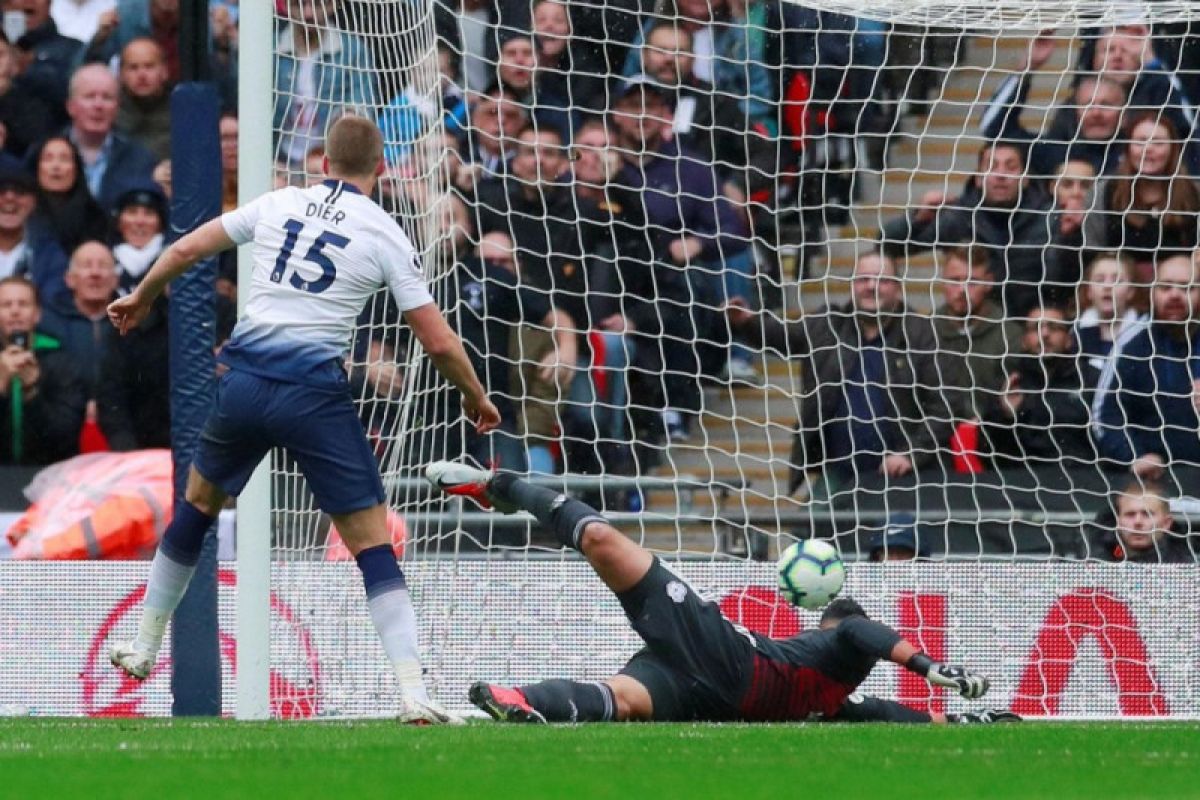 Gol tunggal Dier antar Tottenham atasi 10 pemain Cardiff