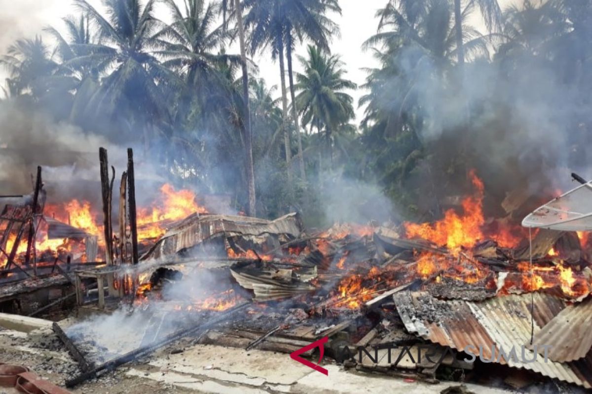 Empat rumah di Tanjungbalai terbakar