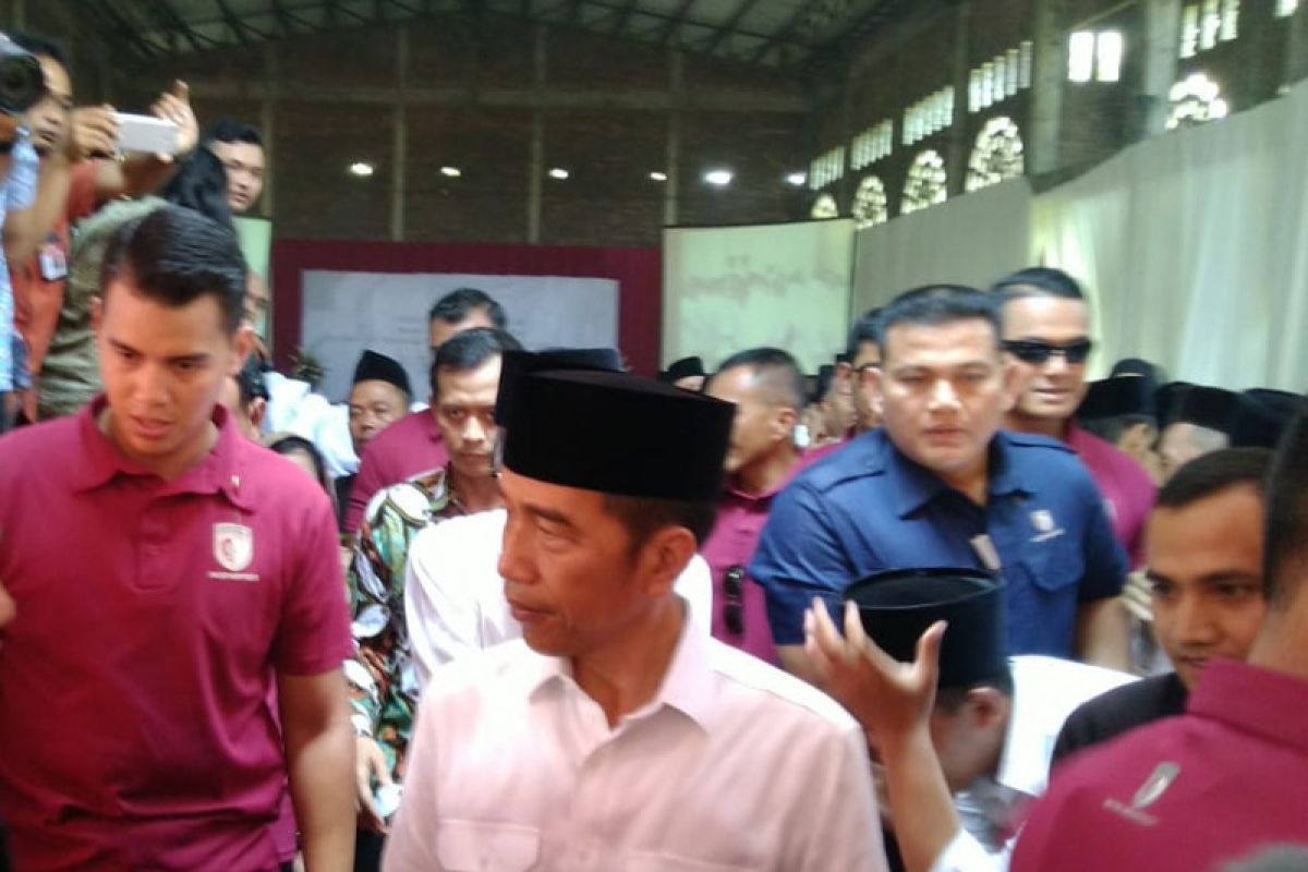 Presiden heran masih banyak beredar hoaks padahal sudah ditindak