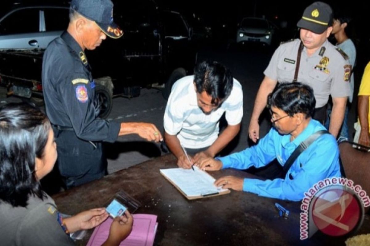 Satpol PP Badung sidak perokok