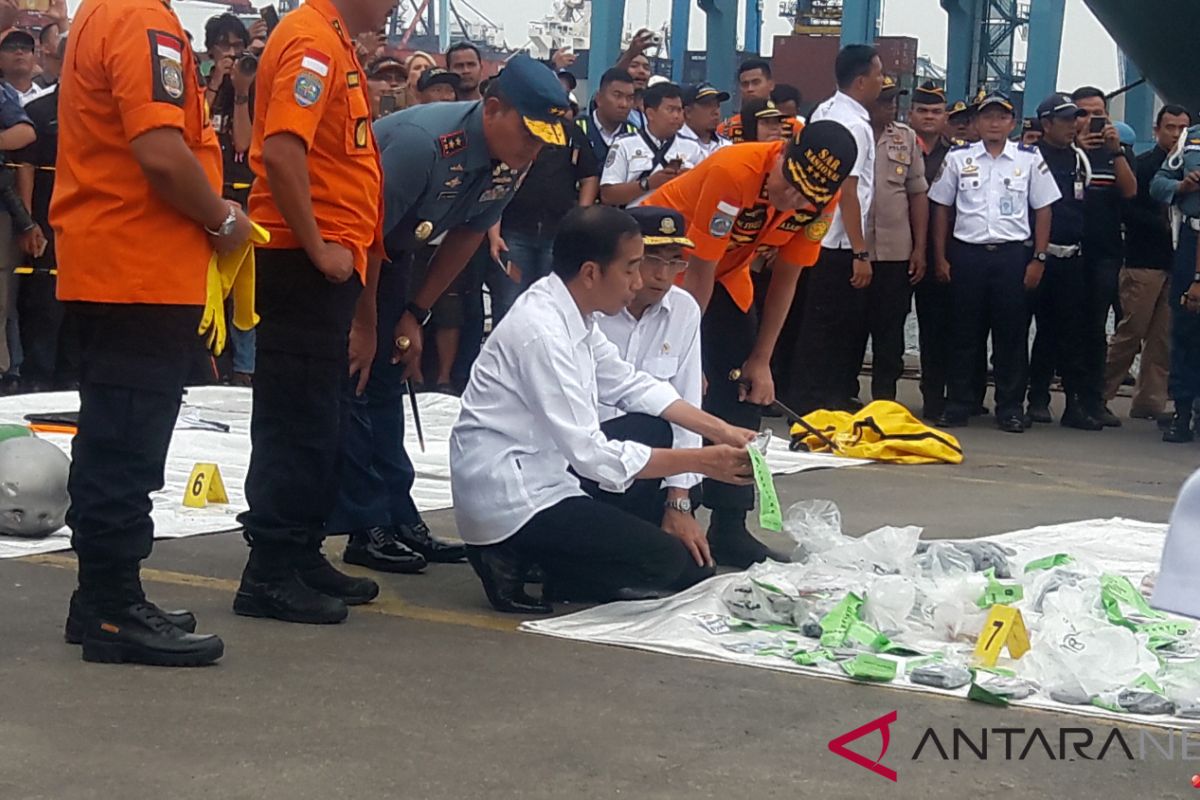 Presiden tinjau posko pencarian JT 610